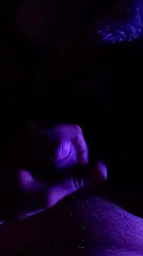 Snapshot of AlanDickson chatting on 13, 10, 2025 AlanDickson online show from 13, 10, 2025