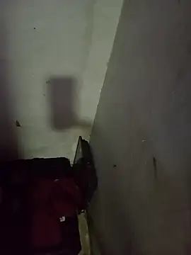 Snapshot of AlanDickson chatting on 22, 10, 2025 AlanDickson online show from 22, 10, 2025