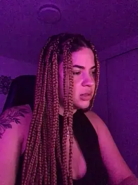 Snapshot of MelSaunders chatting on 8, 12, 2024 MelSaunders online show from 8, 12, 2024