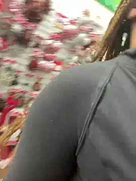 Snapshot of MelSaunders chatting on 10, 12, 2024 MelSaunders online show from 10, 12, 2024