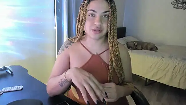 Snapshot of MelSaunders chatting on 20, 12, 2024 MelSaunders online show from 20, 12, 2024