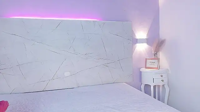 AbrilBrent online show from 26, 9, 2025