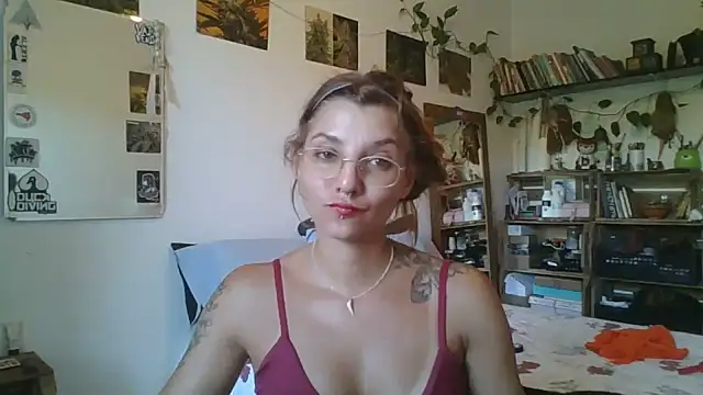 SweetyBabyDemon online show from 8, 3, 2025