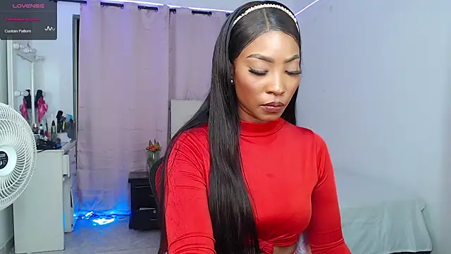 Snapshot of samantha-rose2 chatting on 7, 3, 2025 samantha-rose2 online show from 7, 3, 2025