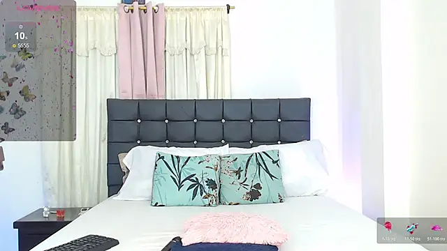 Snapshot of samantha-rose2 chatting on 26, 11, 2025 samantha-rose2 online show from 26, 11, 2025