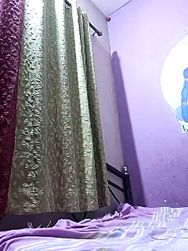 Snapshot of GlassBarge9 chatting on 29, 12, 2024 GlassBarge9 online show from 29, 12, 2024