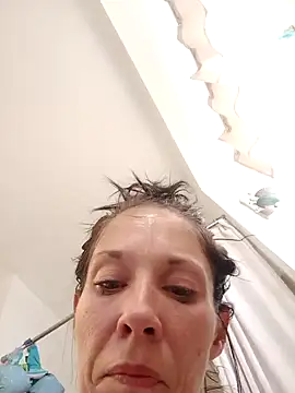 gorgeous11 online show from 18, 2, 2025