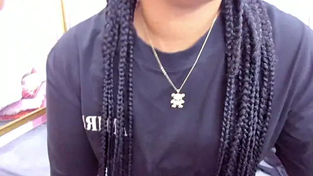 Snapshot of ISABELLA_020 chatting on 19, 3, 2025 ISABELLA 020 online show from 19, 3, 2025