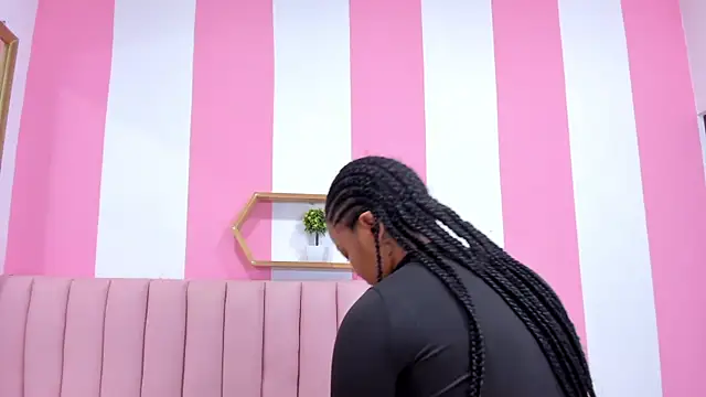 Snapshot of ISABELLA_020 chatting on 21, 3, 2025 ISABELLA 020 online show from 21, 3, 2025