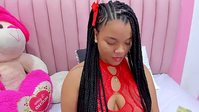 Snapshot of ISABELLA_020 chatting on 11, 10, 2025 ISABELLA 020 online show from 11, 10, 2025