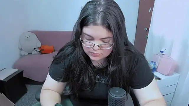 Aria Fullbuster online show from 19, 11, 2025