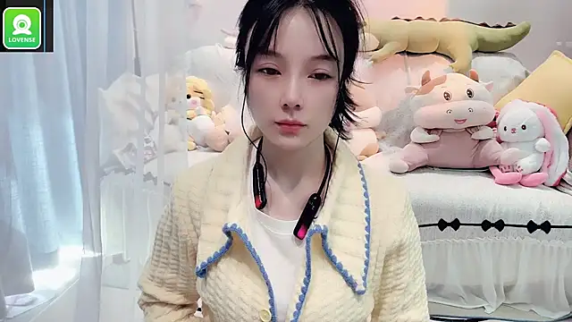 AKiKi711 online show from 2, 11, 2025