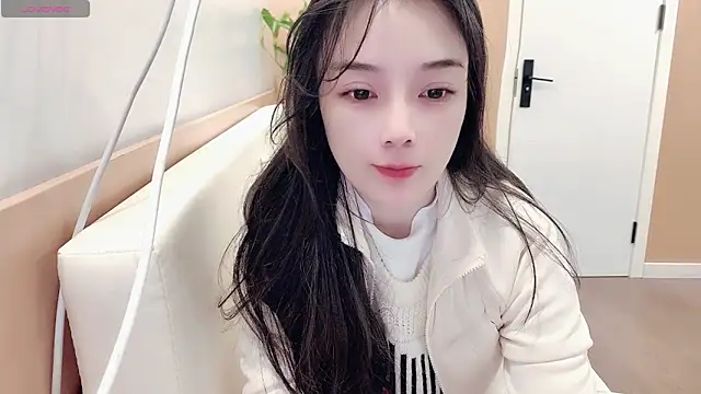 AKiKi711 online show from 3, 2, 2026