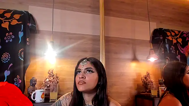 Snapshot of Cori_Paige chatting on 19, 12, 2025 Cori Paige online show from 19, 12, 2025