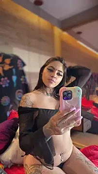 Snapshot of Cori_Paige chatting on 11, 1, 2026 Cori Paige online show from 11, 1, 2026