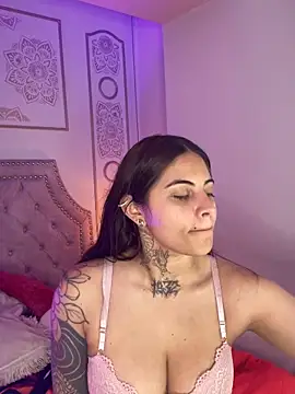 Snapshot of Cori_Paige chatting on 13, 2, 2026 Cori Paige online show from 13, 2, 2026