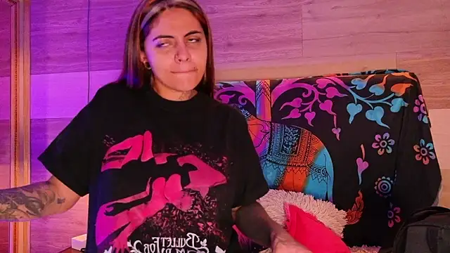 Snapshot of Cori_Paige chatting on 26, 2, 2026 Cori Paige online show from 26, 2, 2026