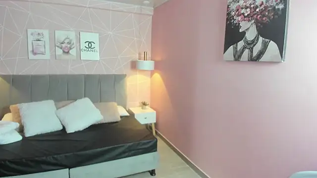 zara  sweet online show from 17, 4, 2026