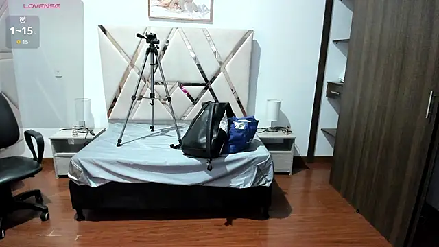 Kylie2211 online show from 13, 9, 2025