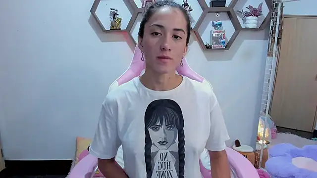 SharonSander online show from 11, 1, 2025