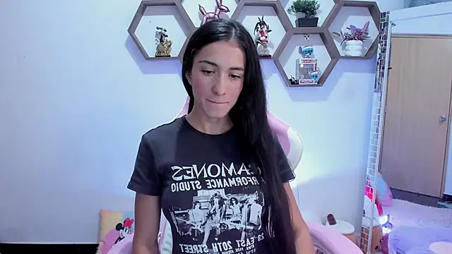 SharonSander online show from 21, 1, 2025