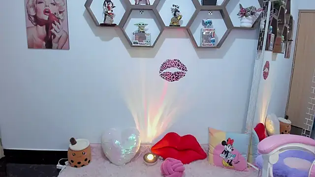 SharonSander online show from 13, 3, 2025