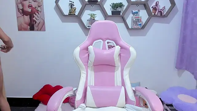 SharonSander online show from 25, 11, 2025