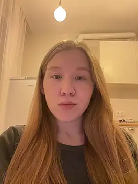 Eva Weyne online show from 2, 3, 2026