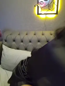 Esmertarcinim online show from 12, 4, 2026