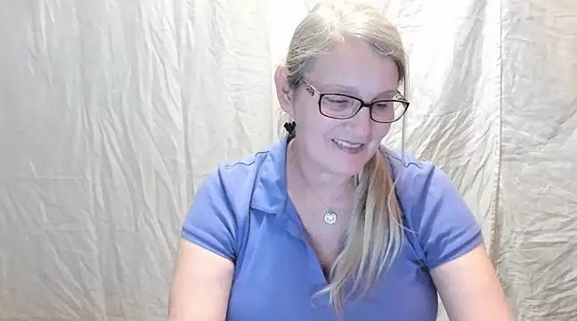 irinamaux online show from 20, 2, 2025