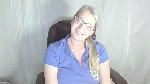 irinamaux online show from 20, 3, 2025