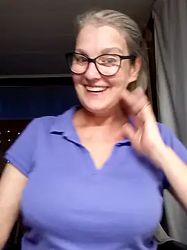 irinamaux online show from 11, 9, 2025