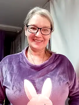 irinamaux online show from 3, 2, 2026