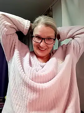 irinamaux online show from 6, 2, 2026