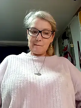 irinamaux online show from 18, 5, 2026