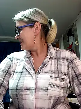 irinamaux online show from 22, 5, 2026