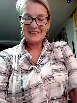 irinamaux online show from 23, 5, 2026