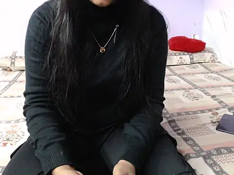 Snapshot of Freya_nia chatting on 9, 12, 2024 Freya nia online show from 9, 12, 2024