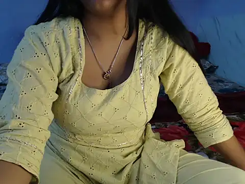 Snapshot of Freya_nia chatting on 13, 12, 2024 Freya nia online show from 13, 12, 2024