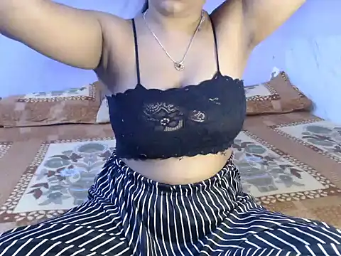 Snapshot of Freya_nia chatting on 24, 12, 2024 Freya nia online show from 24, 12, 2024