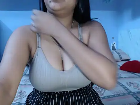Snapshot of Freya_nia chatting on 25, 2, 2025 Freya nia online show from 25, 2, 2025