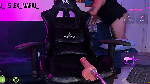 Snapshot of Alex_maraj chatting on 23, 9, 2025 Alex maraj online show from 23, 9, 2025