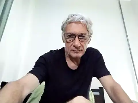 Snapshot of BIGUNCUTHARDCOCK chatting on 19, 3, 2025 BIGUNCUTHARDCOCK online show from 19, 3, 2025