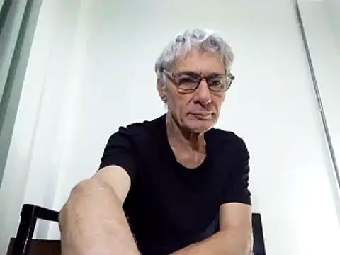 Snapshot of BIGUNCUTHARDCOCK chatting on 22, 3, 2025 BIGUNCUTHARDCOCK online show from 22, 3, 2025