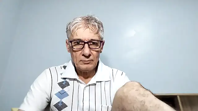 Snapshot of BIGUNCUTHARDCOCK chatting on 11, 9, 2025 BIGUNCUTHARDCOCK online show from 11, 9, 2025