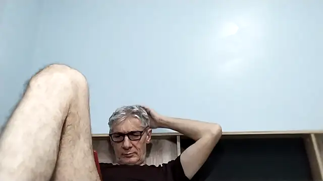 Snapshot of BIGUNCUTHARDCOCK chatting on 21, 9, 2025 BIGUNCUTHARDCOCK online show from 21, 9, 2025