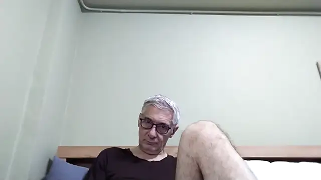 Snapshot of BIGUNCUTHARDCOCK chatting on 7, 11, 2025 BIGUNCUTHARDCOCK online show from 7, 11, 2025