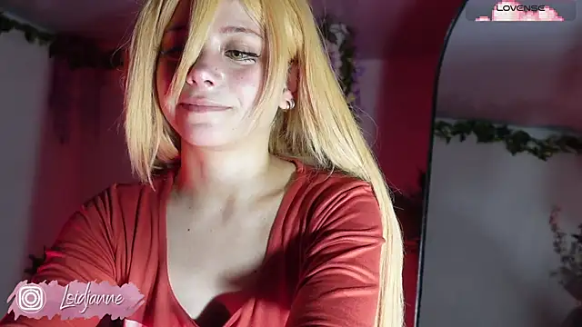 Snapshot of loIijanne chatting on 23, 11, 2025 loIijanne online show from 23, 11, 2025