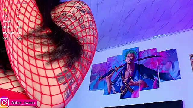 Snapshot of Aliceowenn chatting on 24, 10, 2025 Aliceowenn online show from 24, 10, 2025