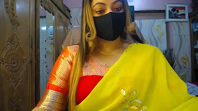 Snapshot of SohanaSabaSexy chatting on 1, 12, 2025 SohanaSabaSexy online show from 1, 12, 2025